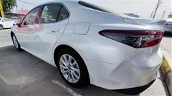 تۆیۆتا کامری